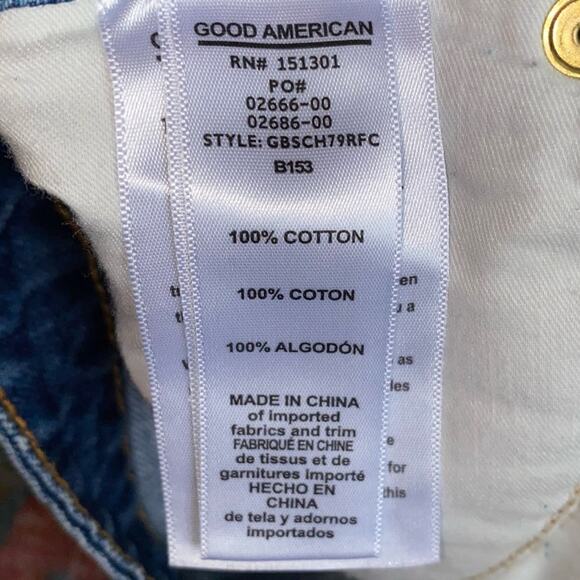 GOOD AMERICAN $119 BOMBSHELL Denim Distressed SHORTS Blue (153) sz 2/26 - Picture 10 of 14